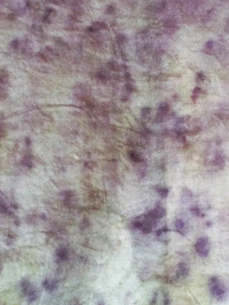 Bouquet de Roses Dorees.7.webp